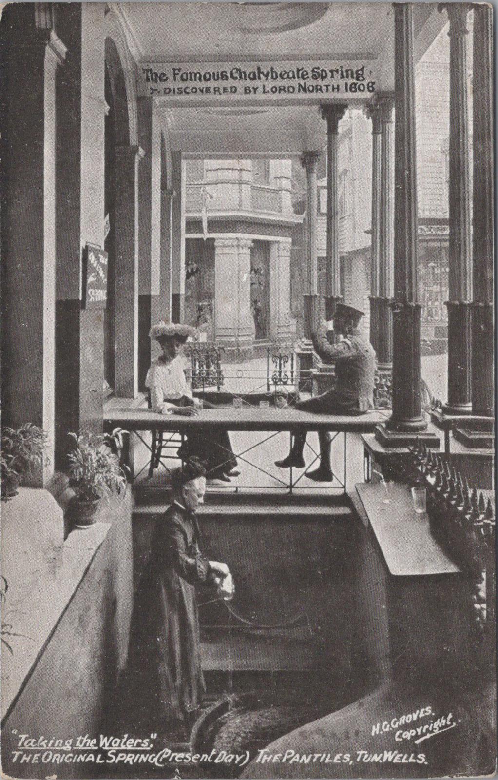 Kent Postcard - Chalybeate Spring, The Pantiles, Royal Tunbridge Wells XT1387