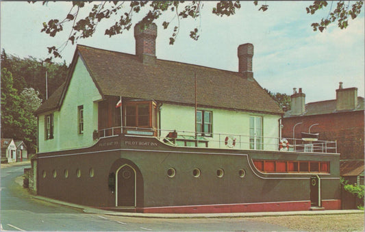 Isle of Wight Postcard: The Pilot Boat Inn, Bembridge, 1960s to 1970s  XT1433