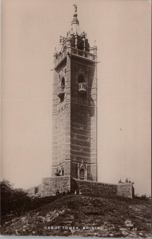 Bristol Postcard: Cabot Tower, Brandon Hill, Bristol. 1910's  XT1936