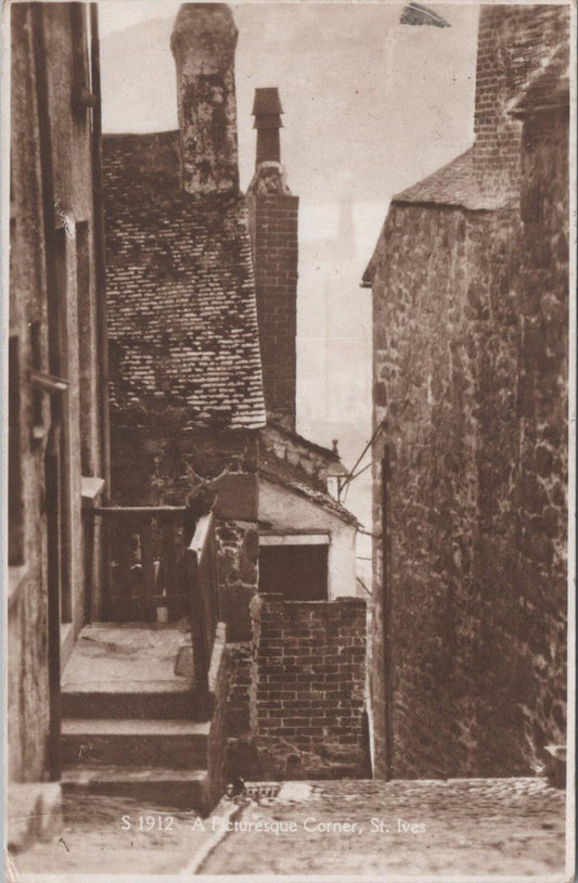 Cornwall Postcard: St. Ives, The Digey Cobbled Street, Real Photo XT1997
