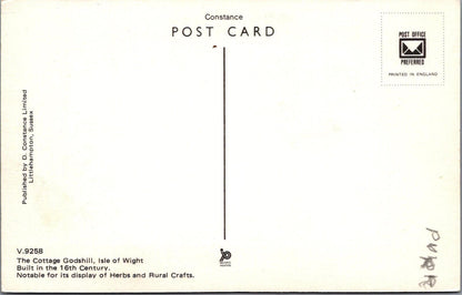 Isle of Wight Postcard: Godshill, High Street The Cottage & Village Crafts XT2001