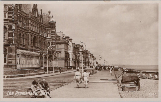 Kent Postcard: Queens Hotel The Promenade Deal Seafront Promenade XT2044