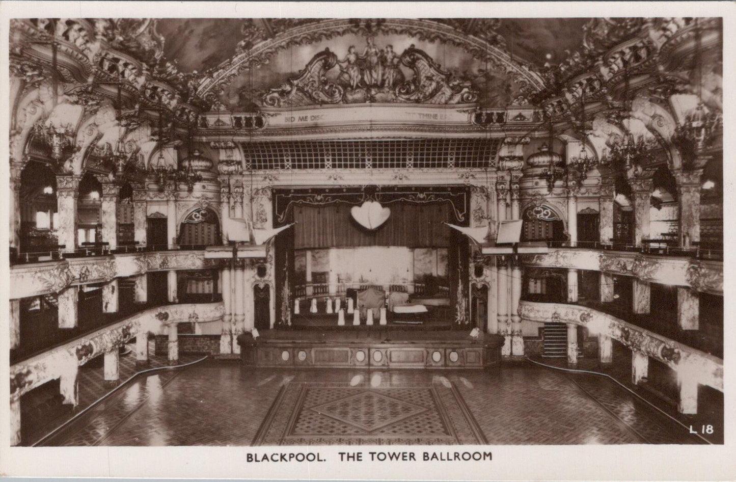 Lancashire Postcard: Blackpool The Tower Ballroom Ornate Interior   XT2061