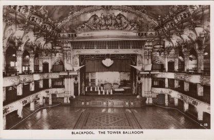 Lancashire Postcard: Blackpool The Tower Ballroom Ornate Interior   XT2061