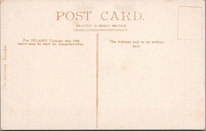Wiltshire Postcard: Salisbury, Theological Hall, Cathedral Close 1900's XT2072