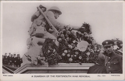 Hampshire Postcard: A Guardian Of The Portsmouth War Memorial RPPC 1920s XT3425