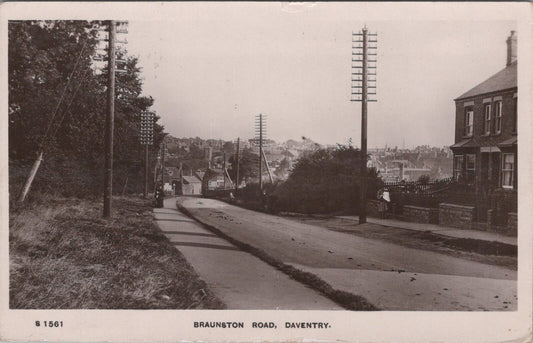 Northamptonshire Postcard: Braunston Road Daventry Street Scene 1908 RPPC XT3429