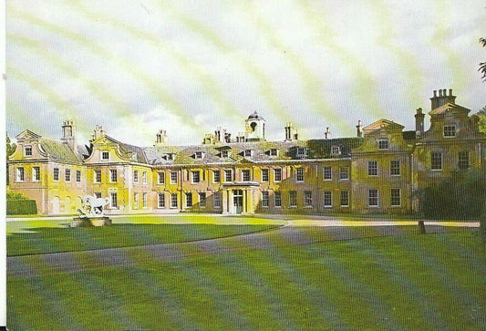 Hampshire Postcard - The West Front, Stratfield Saye House   AB539