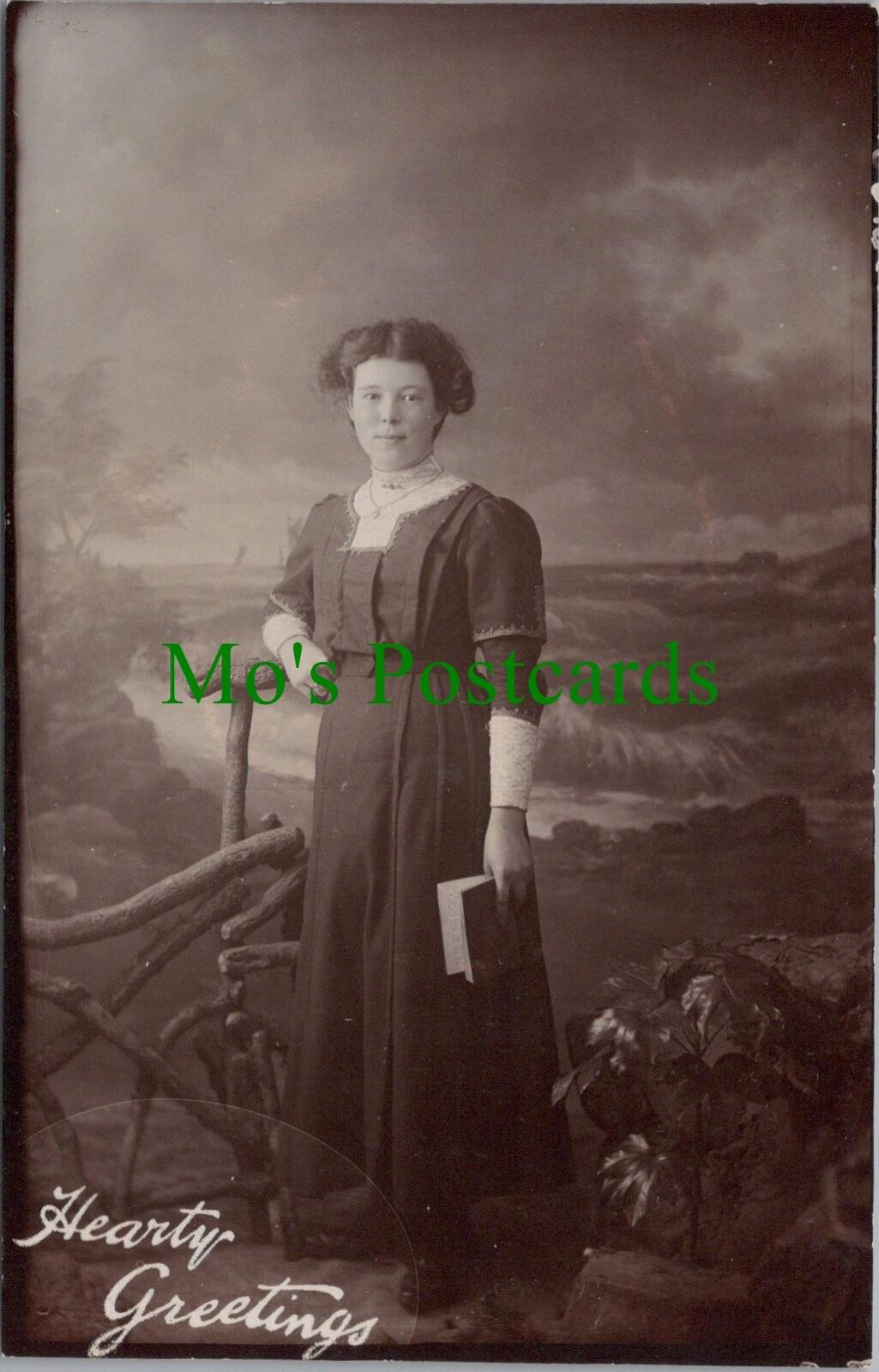 Portrait Postcard - Ancestors, Ladies Fashion, Hairstyle, Womenswear RS33722