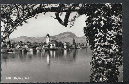 Switzerland Postcard - View of Beckenried, Nidwalden    T4953