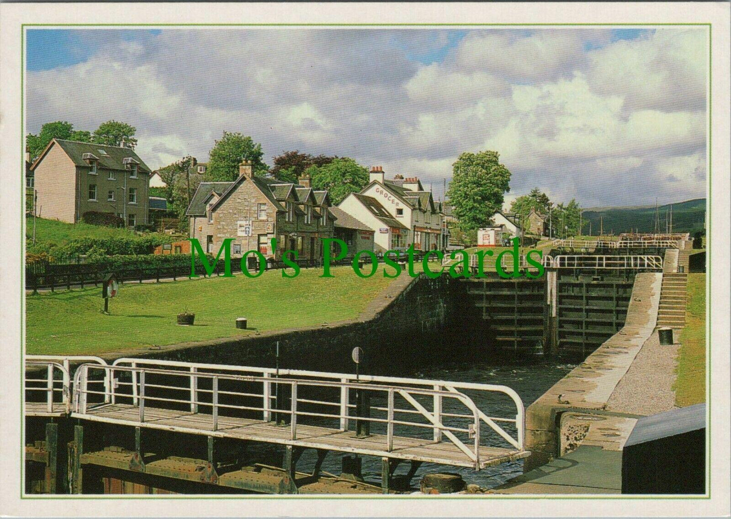 Canals Postcard - Fort Augustus and The Caledonian Canal RR11013