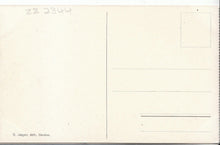 Load image into Gallery viewer, Switzerland Postcard - Geneve - Qual Du Mont-Blanc Et Vue Sur La Ville    ZZ2344
