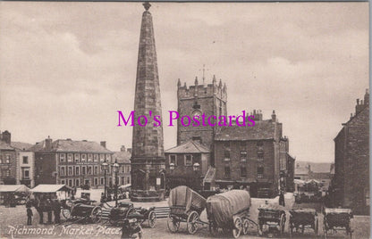 Yorkshire Postcard - Richmond Market Place   RS38842