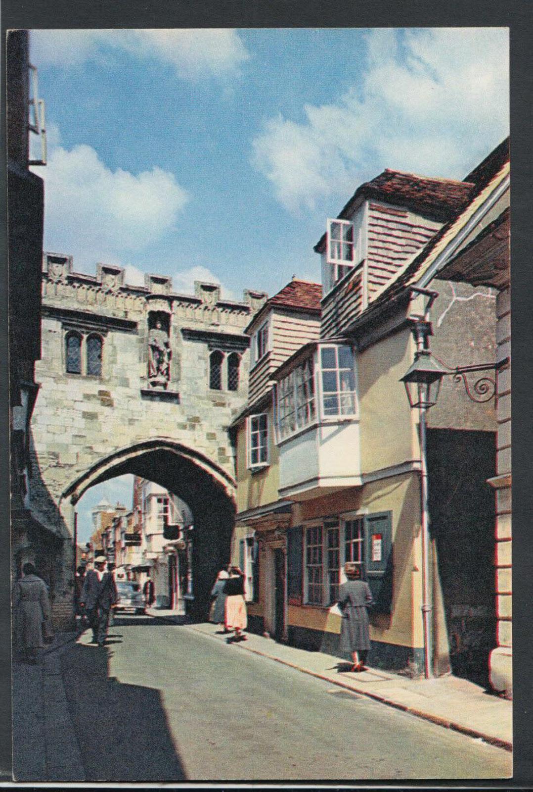 Wiltshire Postcard - Salisbury - The High Street Gate    RR3409