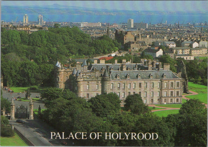 Scotland Postcard - Edinburgh, The Palace of Holyrood House  RR16073