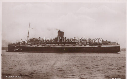 Shipping Postcard - RMS Alcantara, British Ocean Liner  XT112