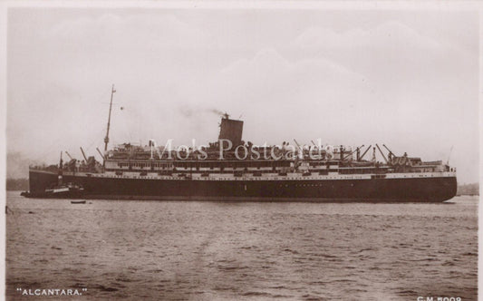 Shipping Postcard - RMS Alcantara, British Ocean Liner  XT112