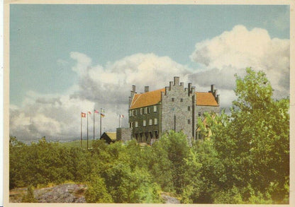 Sweden Postcard - Gyllene, Uttern   AB915