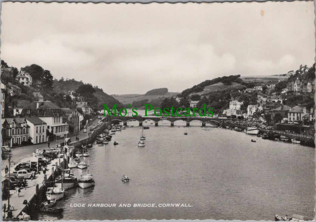 Cornwall Postcard - Looe Harbour and Bridge Ref.RR14439