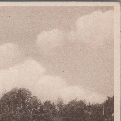 Hampshire Postcard - Bursledon River View Showing Cabin Tea Rooms Unused RS39337
