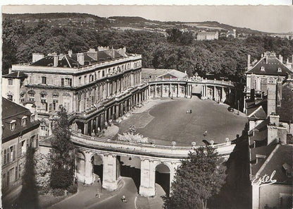 France Postcard - Nancy - Hemicycle of La Carriere Place   EE942