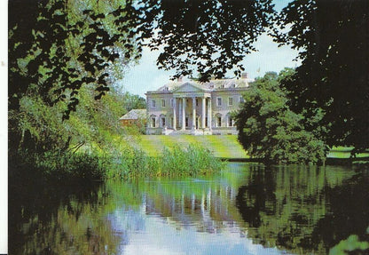 Hampshire Postcard - Broadlands - Romsey - The Home of Lord Mountbatten  AB575