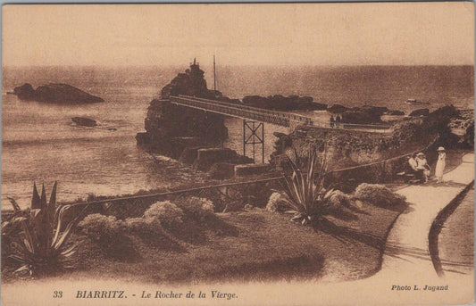 France Postcard - Biarritz - Le Rocher De La Vierge RS33678