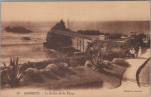 Load image into Gallery viewer, France Postcard - Biarritz - Le Rocher De La Vierge RS33678
