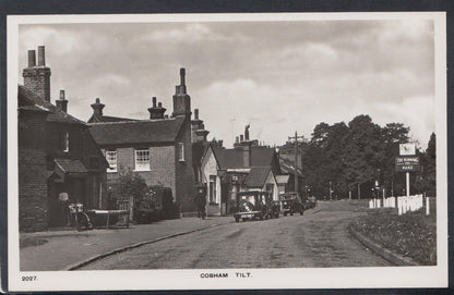 Surrey Postcard: Cobham Tilt Running Mare Pub Vintage Village Street View RT2451
