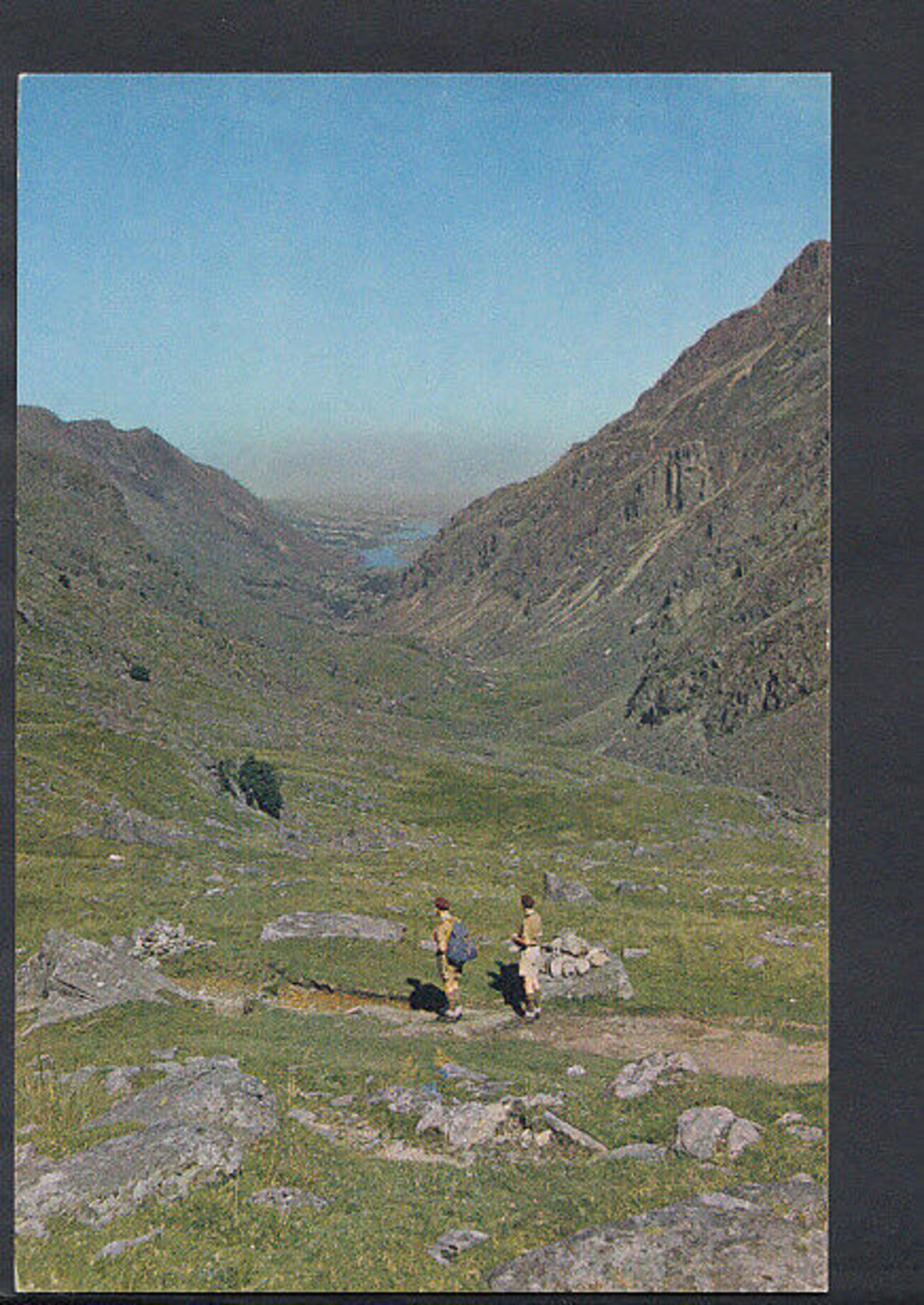 Wales Postcard - Llanberis Pass, Looking Westward   RR2300