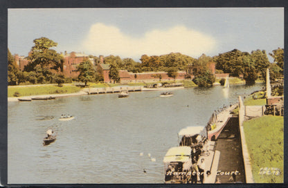 Middlesex Postcard - River Scene at Hampton Court   RS13916