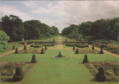 Norfolk Postcard - Blickling Hall - The Formal Garden  RRR1379