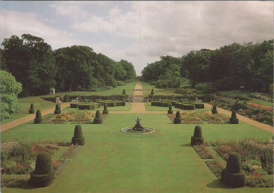 Norfolk Postcard - Blickling Hall - The Formal Garden  RRR1379