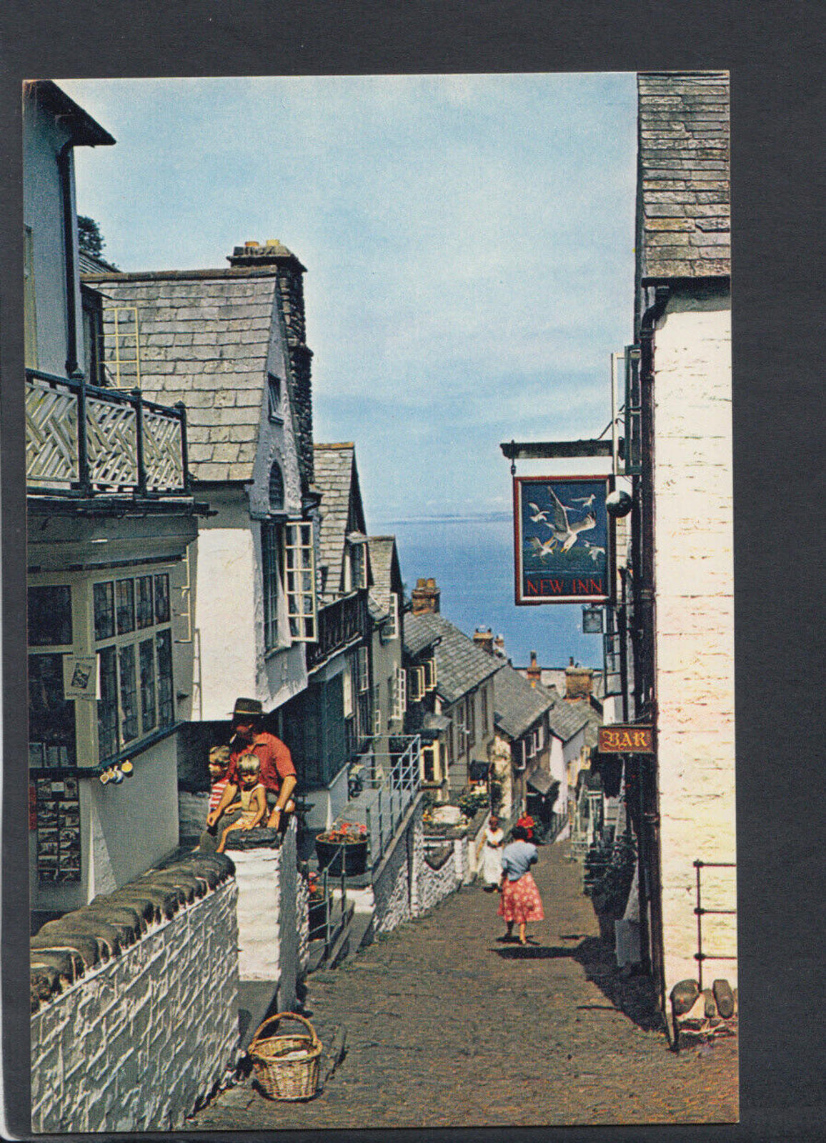 Devon Postcard - High Street, Clovelly  RR6348