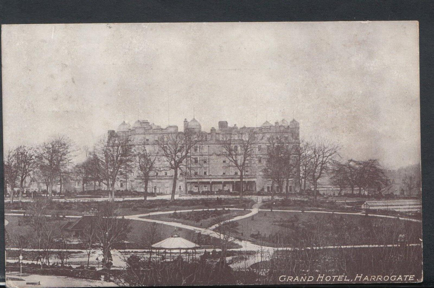 Yorkshire Postcard - Grand Hotel, Harrogate   RS10074