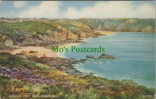 Channel Islands Postcard -Moulin Huet Bay, Guernsey - Artist E.W.Trick RS25503