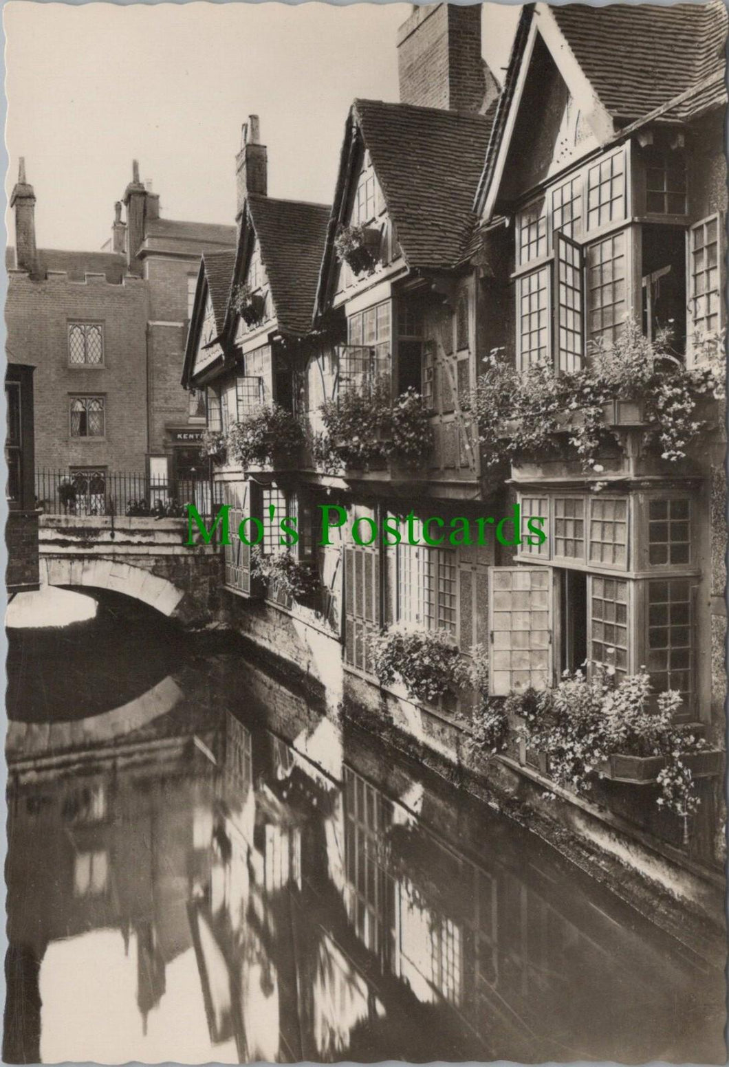 Kent Postcard - Canterbury, The Weavers House    RR17309
