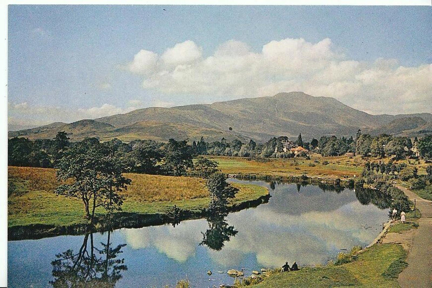 Scotland Postcard - Ben Ledi from River Teith - Callander, Perthshire   AB140