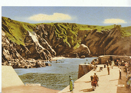 Cornwall Postcard - Mullion Cove  LSL663