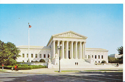 America Postcard - The United States Supreme Court, Washington D.C.   SL333
