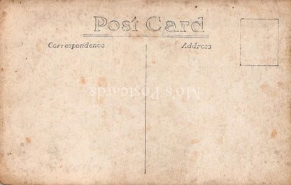 Military Postcard - British Servicemen, Group of Soldiers, WW1 Era XT127