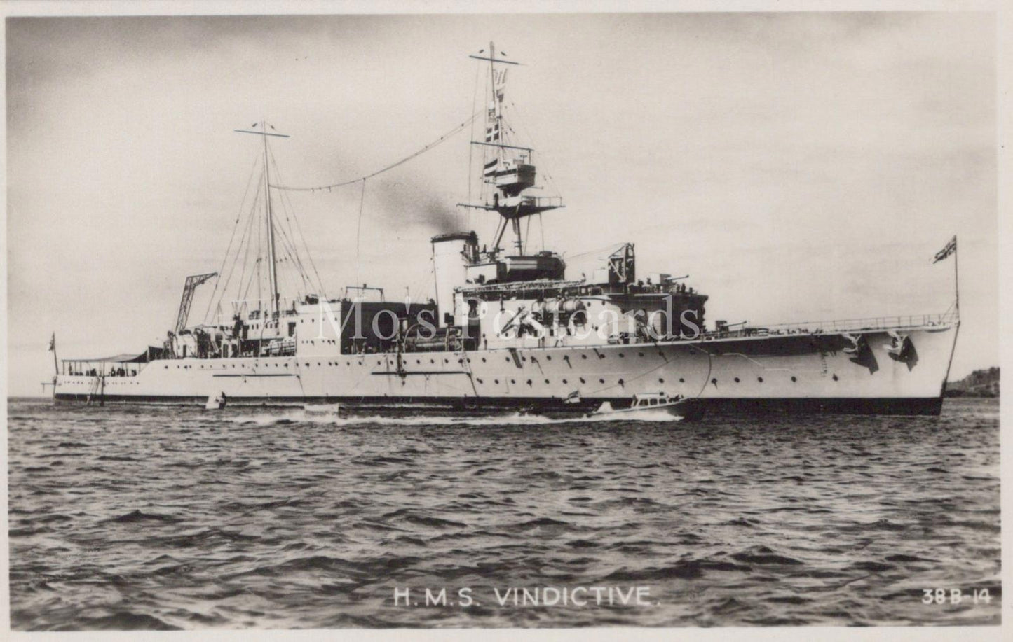 Naval History Postcard - Royal Navy, H.M.S.Vindictive, Training Cruiser  XT101