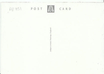 Nottinghamshire Postcard - Southwell Minster Choir and High Altar  AB851