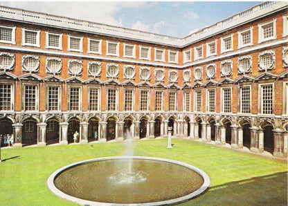 Middlesex Postcard: Hampton Court Palace, The Fountain Court [1689-c.1700] SM228