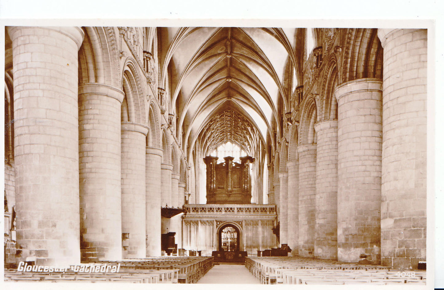 Gloucestershire Postcard - Gloucester Cathedral  SL266