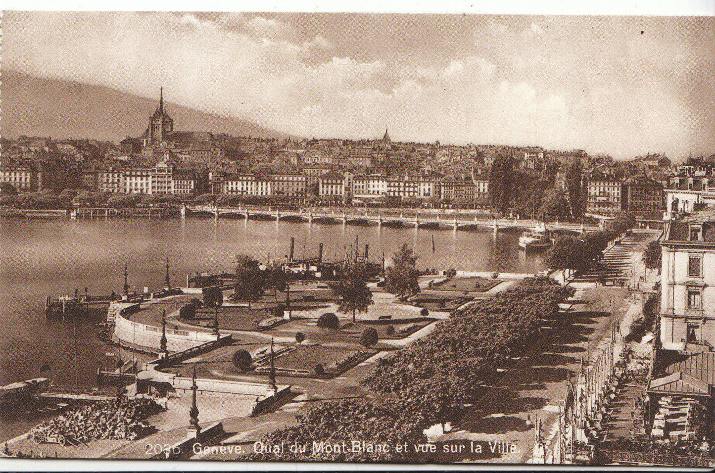 Switzerland Postcard - Geneve - Qual Du Mont-Blanc Et Vue Sur La Ville    ZZ2344