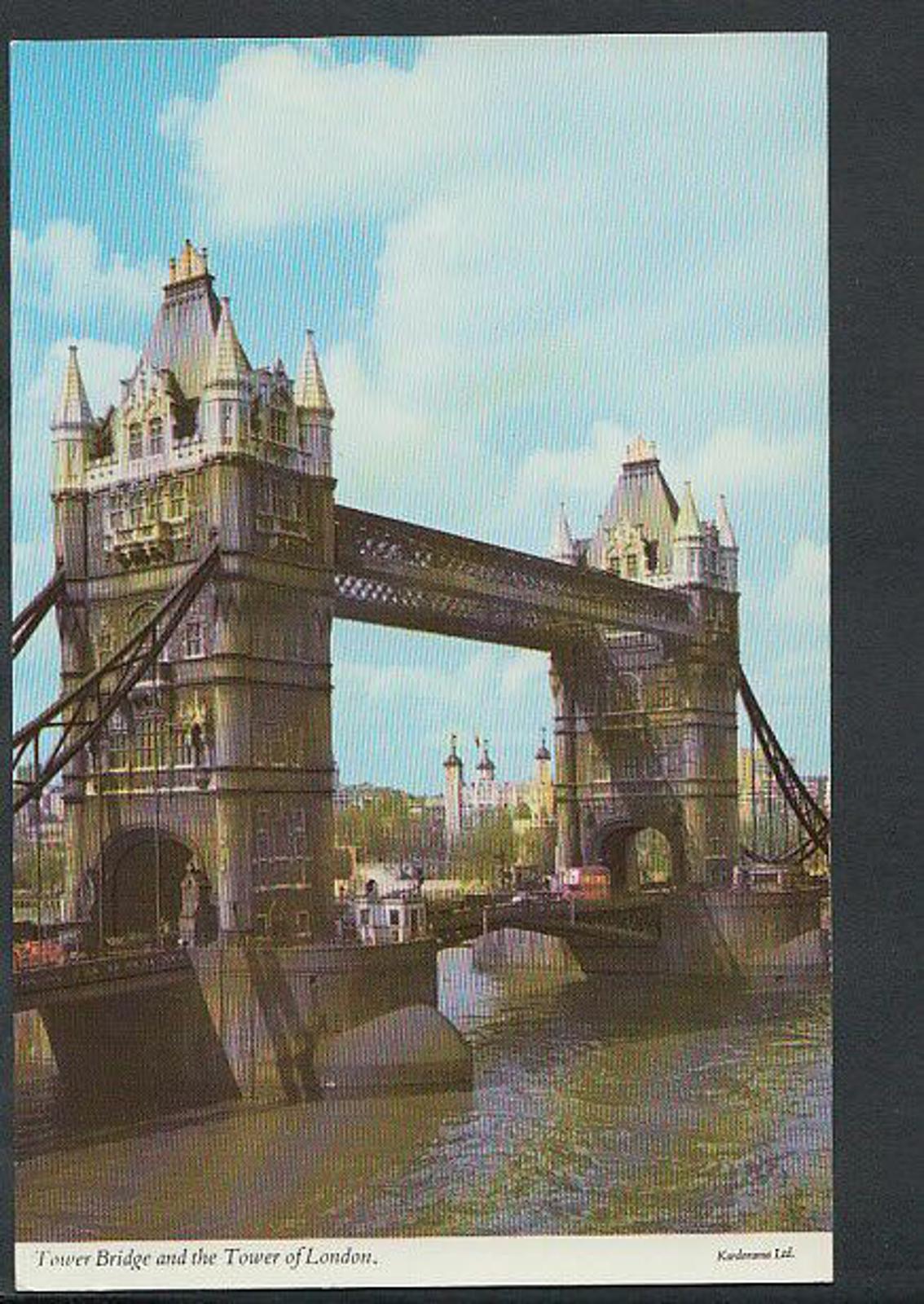 London Postcard - Tower Bridge and The Tower of London   RR2217