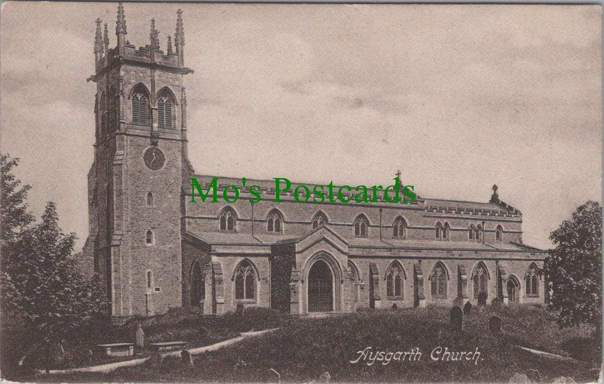 Yorkshire Postcard: Aysgarth St Andrews Parish Church Exterior 1912 - RS33508