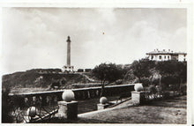 Load image into Gallery viewer, France Postcard - Pyrenees-Ocean - Biarritz  17243A
