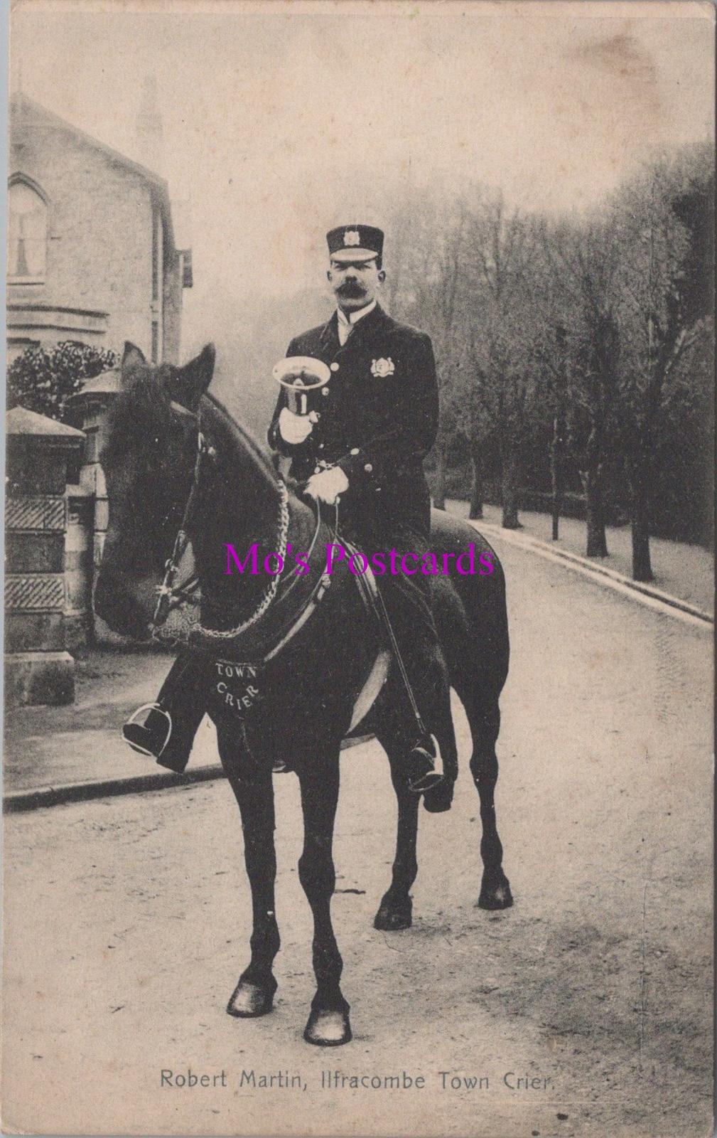 Devon Postcard - Ilfracombe Town Crier, Robert Martin   HM490
